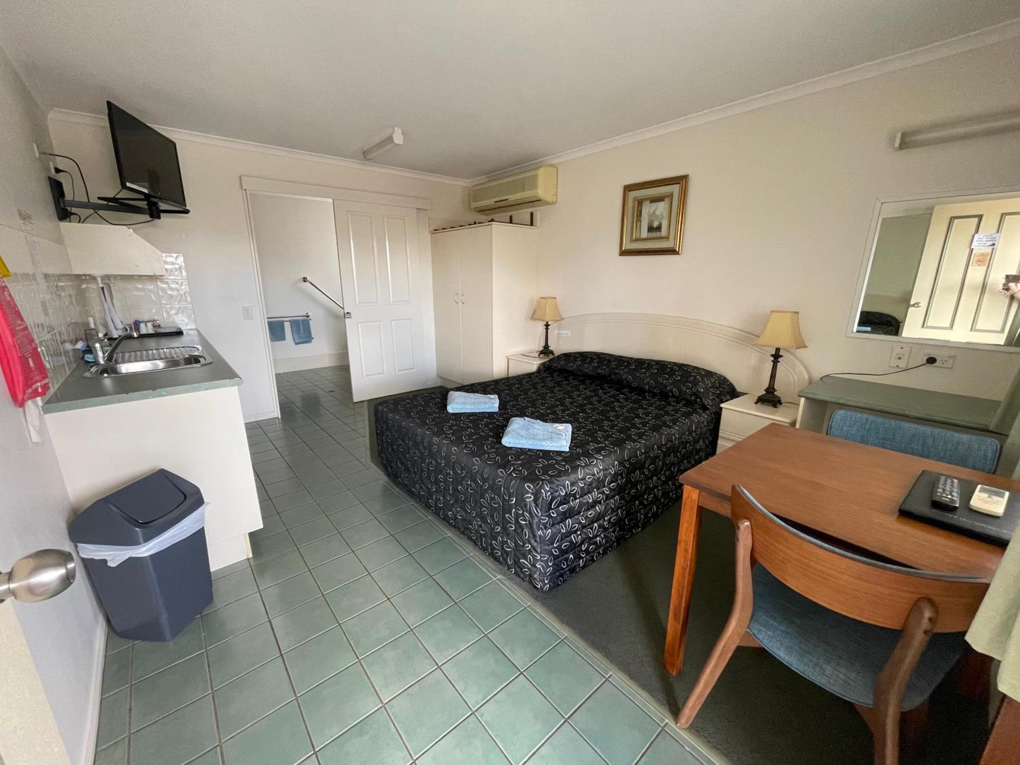 Warrego Motel Charleville Exteriér fotografie