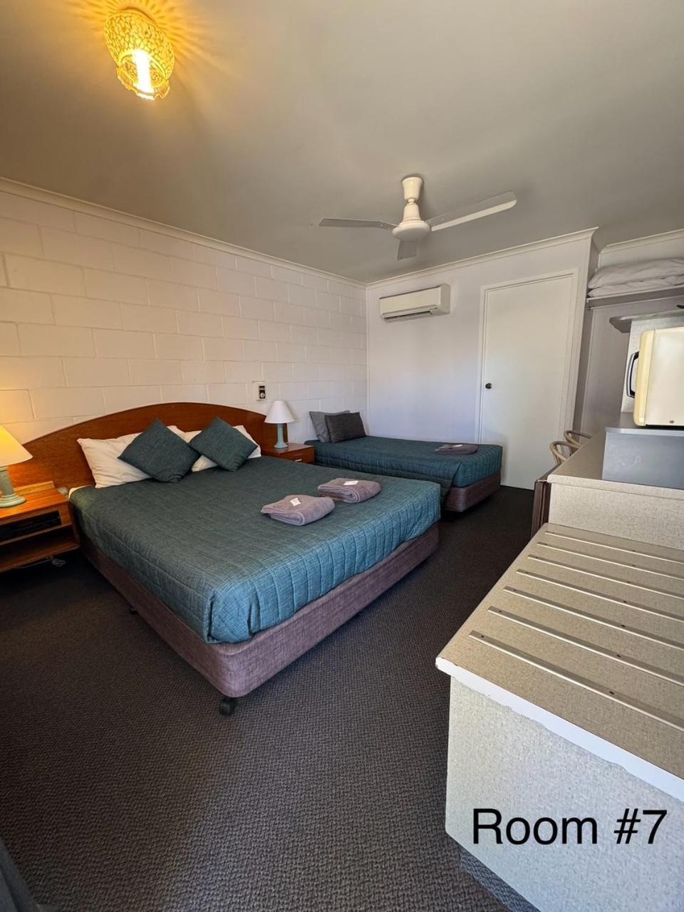 Warrego Motel Charleville Exteriér fotografie